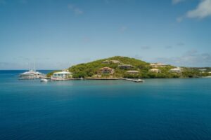 Saint-Barthélemy : 90 000 euros de PIB par habitant en 2023, le double de la France