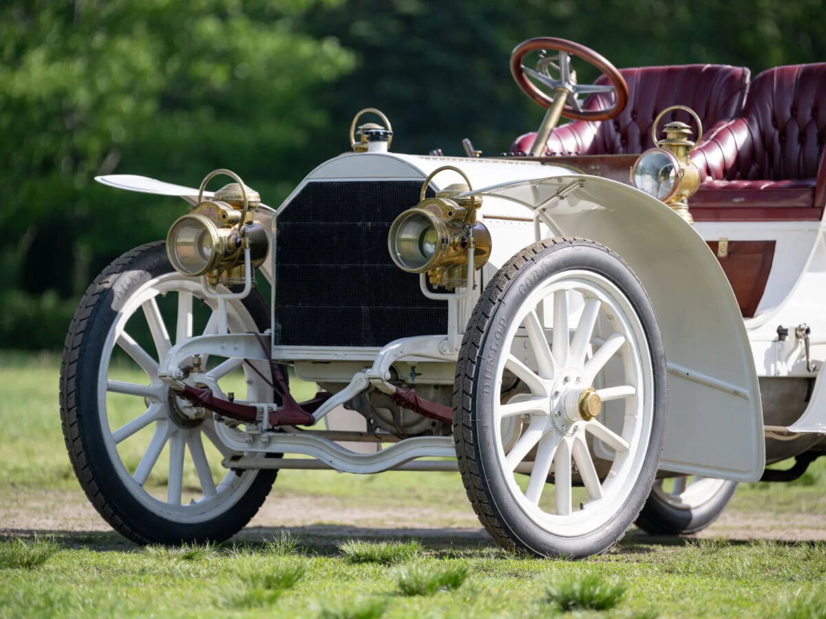 Mercedes 40 PS 1904 radiateur nid abeille avant châssis acier longerons C voiture ancienne