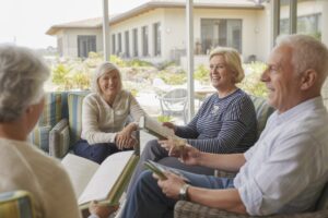 Un studio à 850 euros à Marseille : les résidences seniors où le loyer reste vivable en 2026