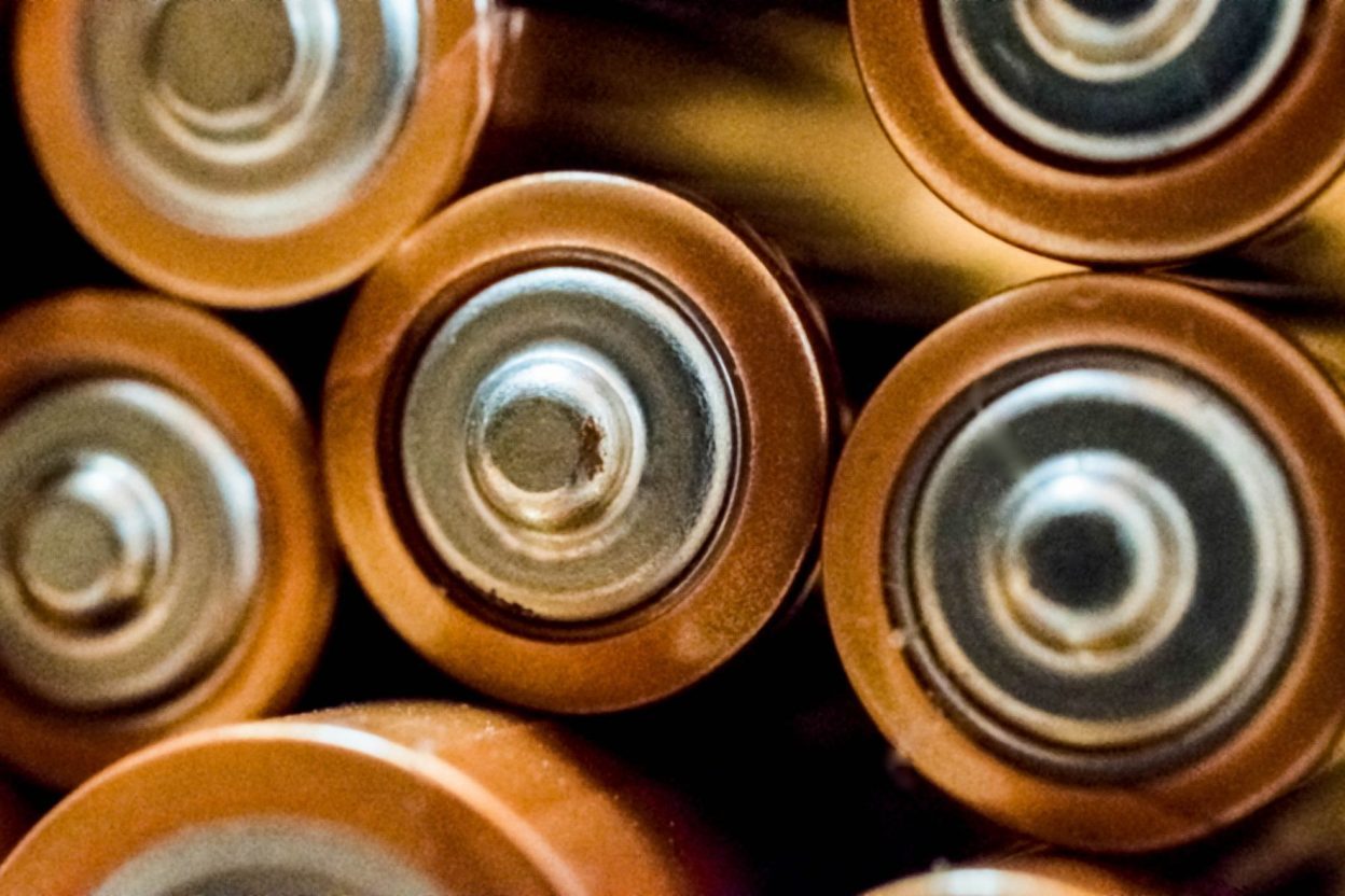 Porsche transforme les matériaux de ses anciennes batteries en nouvelles cellules expérimentales