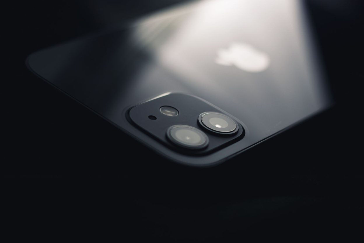 iPhone 18 Pro en France : prix dès 1 479 €, meilleure autonomie et chauffe réduite, ce qui change L’iPhone 18 Pro est proposé en France en quatre finitions, dont le nouveau coloris bordeaux