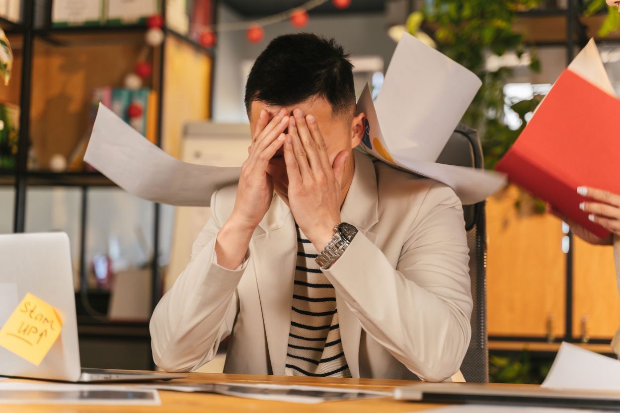 Stress des chefs d’établissement : ce que l’étude américaine permet vraiment de retenir pour la France Les conditions de travail des personnels de direction font l’objet d’enquêtes régulières en France