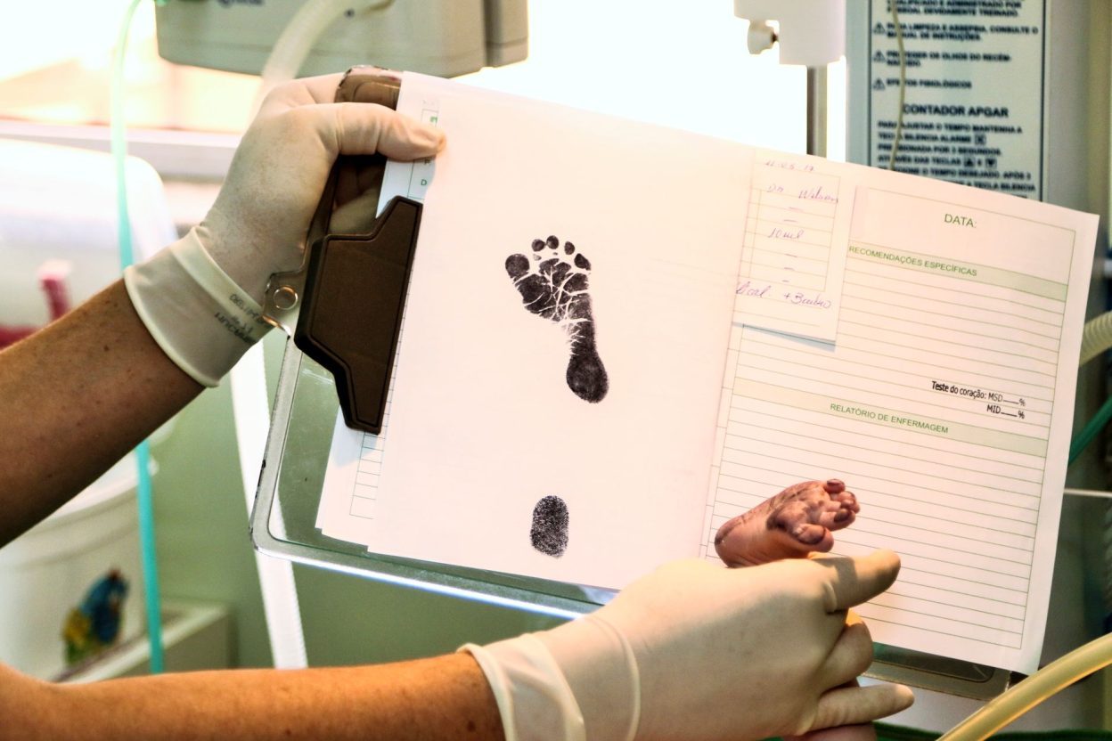 Une copie de base mal dirigée efface 11 ans de traces d’accès : ce que des hôpitaux anglais ont perdu Les hôpitaux de Nottingham ont récupéré les données de soins, mais pas tout l’historique des accès aux dossiers
