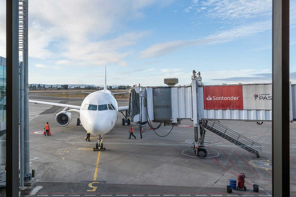 Airbus A321 militaire : l'Espagne retient cet avion espion, tandis que la France prépare sa version de patrouille maritime Airbus propose deux adaptations militaires de l'A321 : le renseignement électronique pour l'Espagne et la patrouille maritime pour la France. Crédit : Airbus