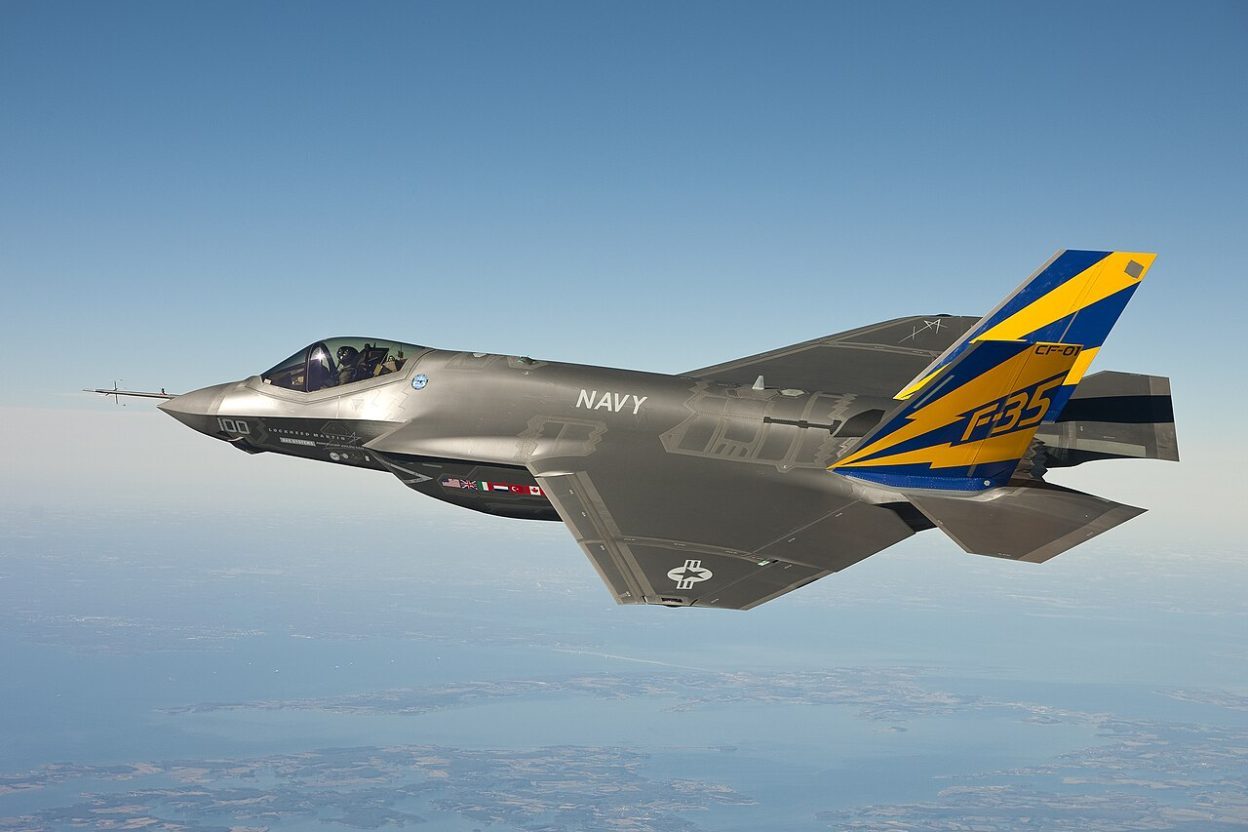 Des F-35B italiens volent désormais avec un canon de 25 mm sous le fuselage : ce que l’on sait Un F-35B italien, version à décollage court et atterrissage vertical du chasseur de cinquième génération